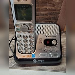 AT&T MAIN BASE FOR CL82109/CL82209/CL82309/CL82409/CL82509/CL82609 CL82659.    1